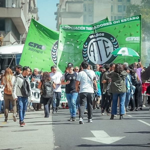 Nueva convocatoria a paritarias: los estatales bonaerenses vuelven a negociar salarios